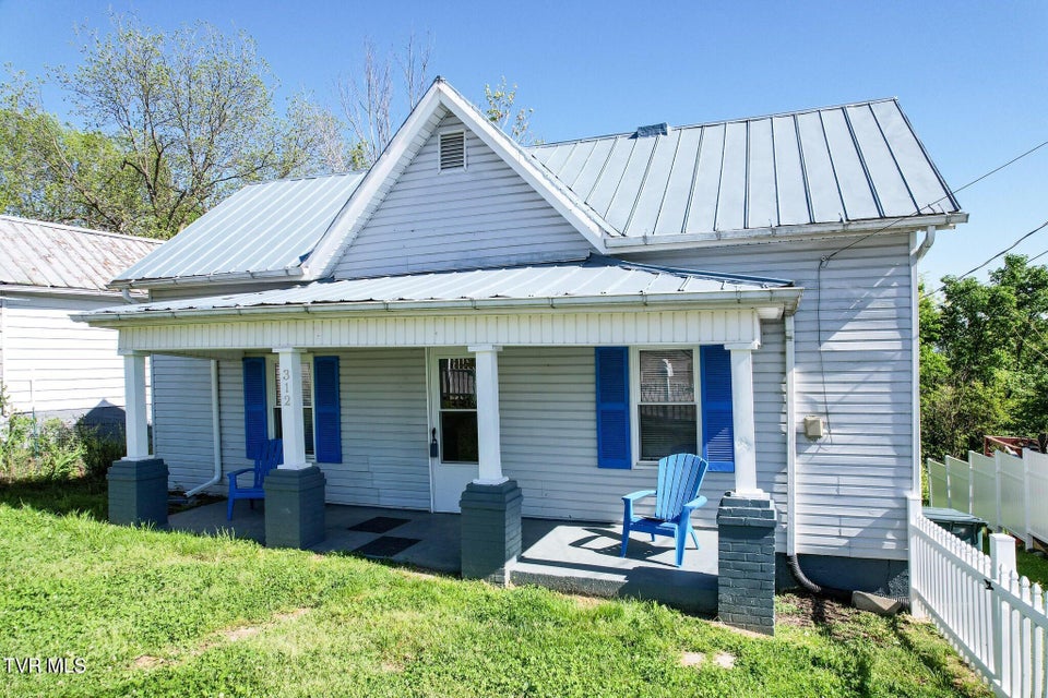Photo #24: 312 Highland Avenue