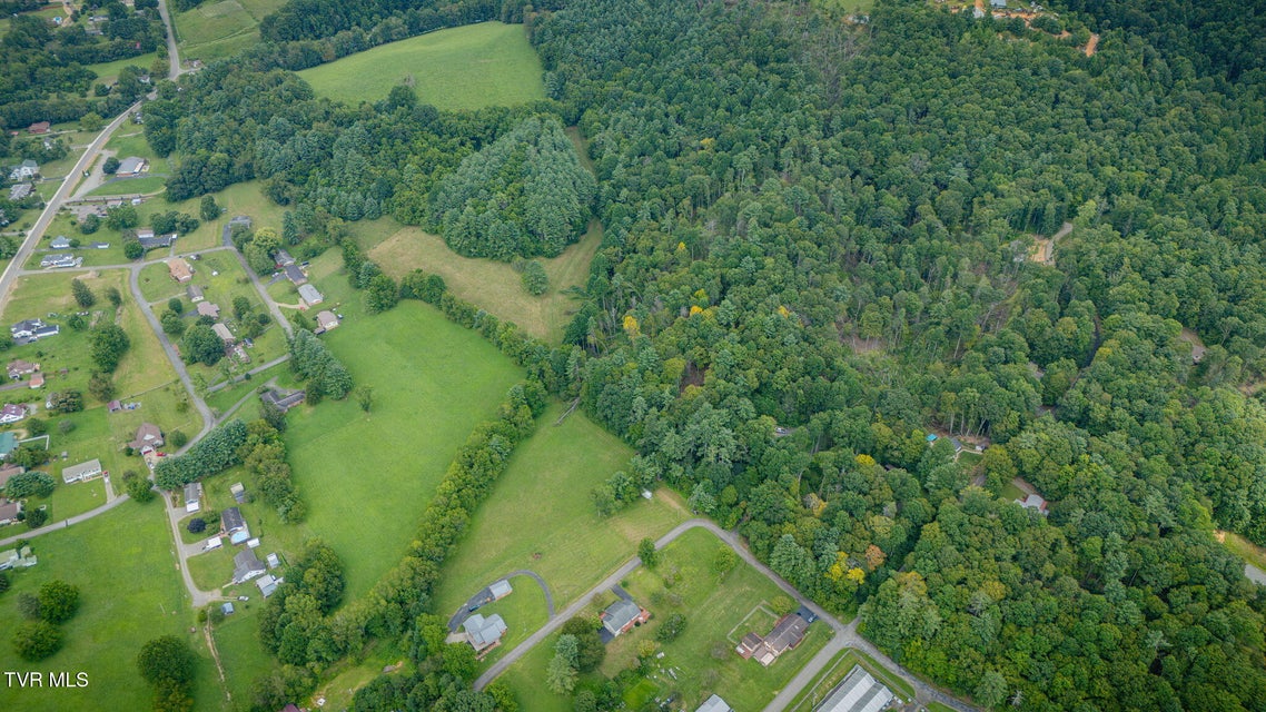 Photo #5: Tbd Dogwood Avenue