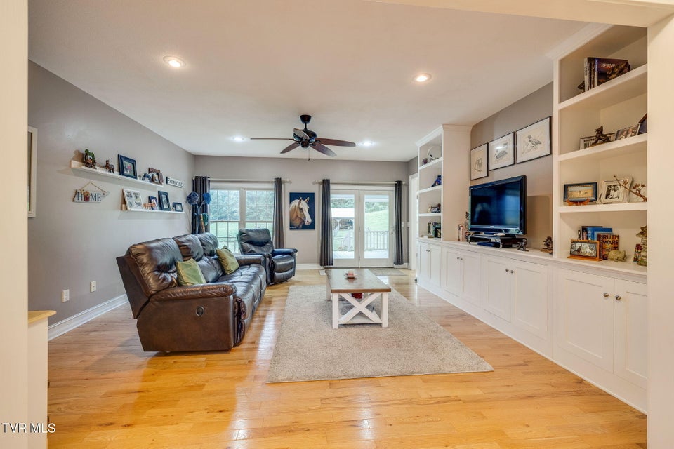 Photo #7: 675 Poteat Lane