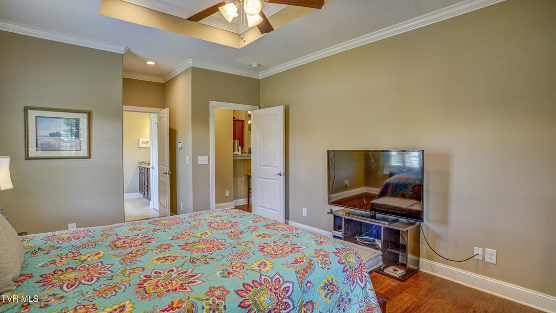 Photo #26: 465 Grovemont Place