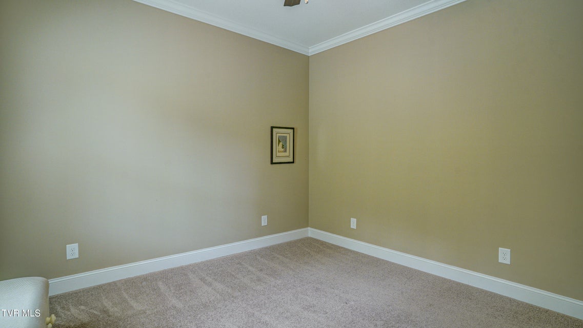 Photo #34: 465 Grovemont Place