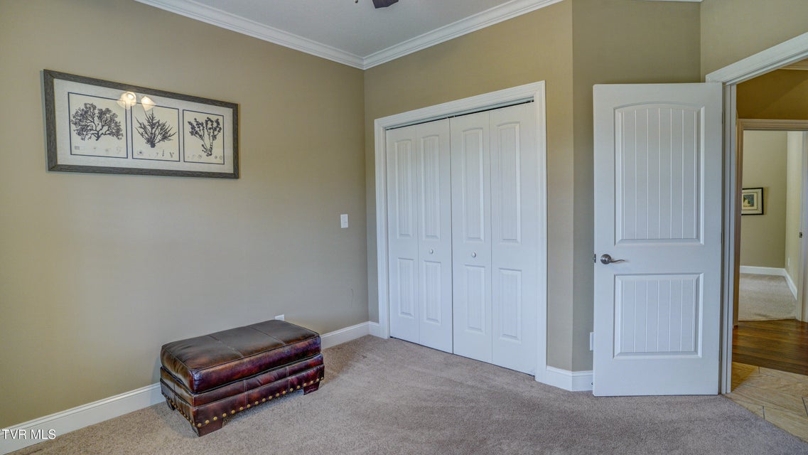 Photo #39: 465 Grovemont Place