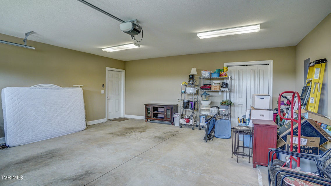 Photo #46: 465 Grovemont Place