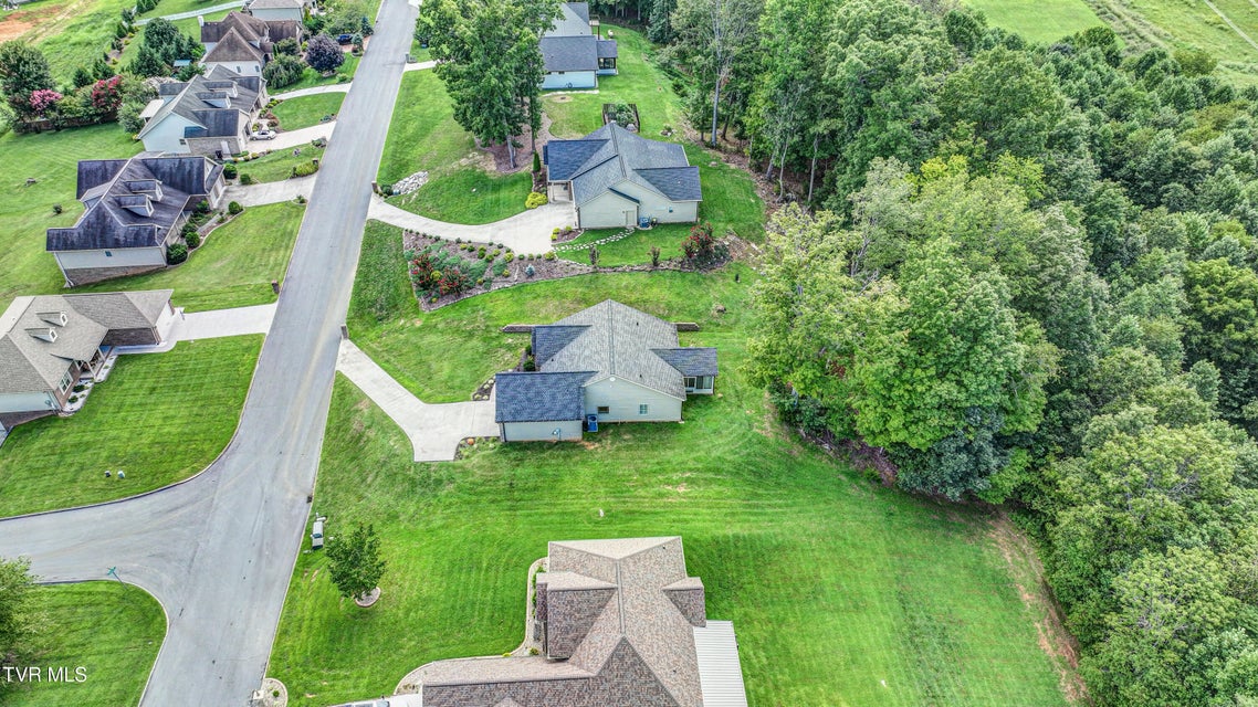 Photo #54: 465 Grovemont Place