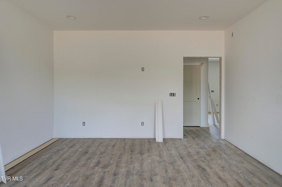Photo #23: 870 Granby Rd Road