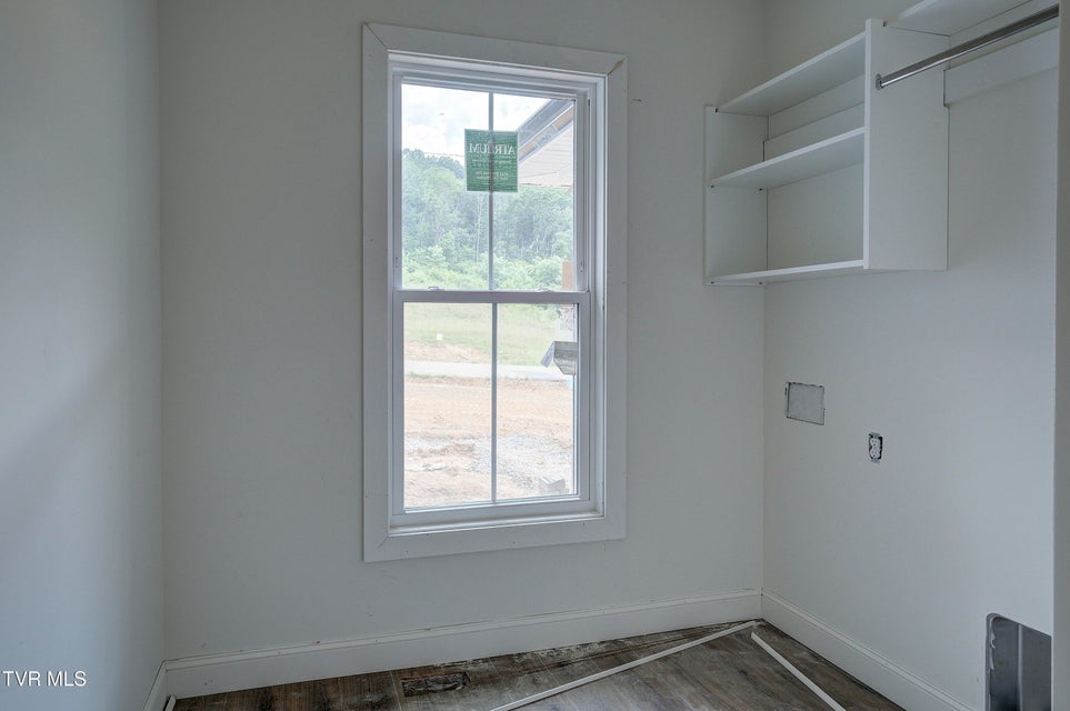 Photo #31: 870 Granby Rd Road
