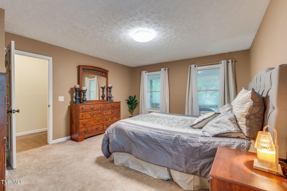 Photo #14: 168 Regency Drive