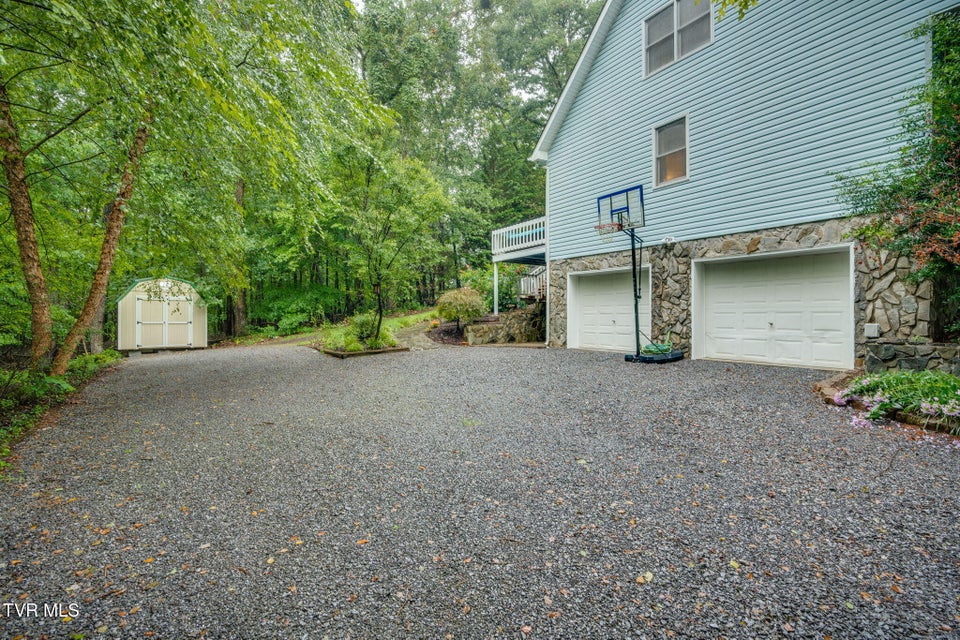 Photo #30: 168 Regency Drive