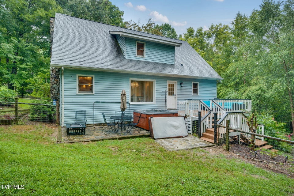 Photo #32: 168 Regency Drive