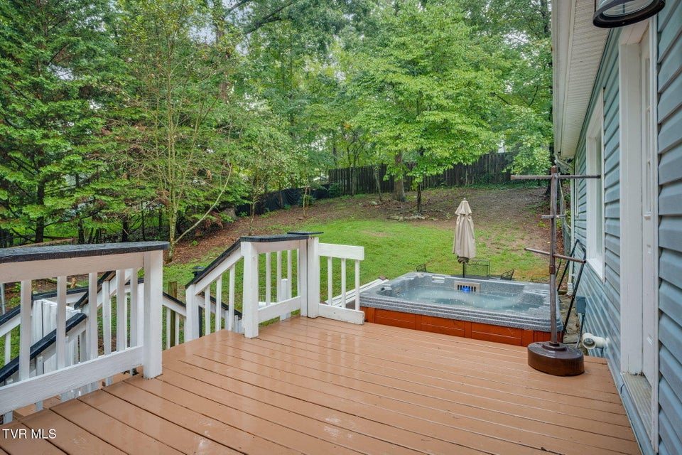 Photo #35: 168 Regency Drive