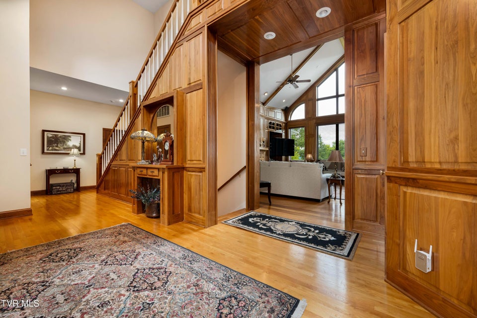 Photo #6: 105 Black Thorn Drive