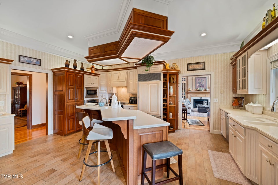 Photo #16: 105 Black Thorn Drive