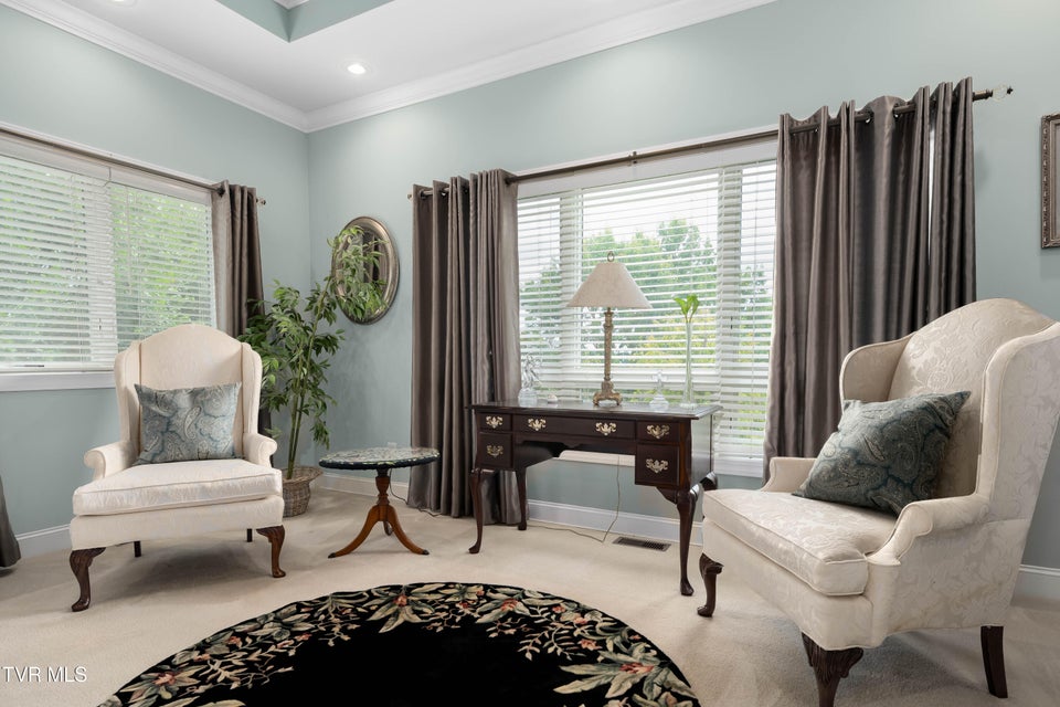 Photo #31: 105 Black Thorn Drive