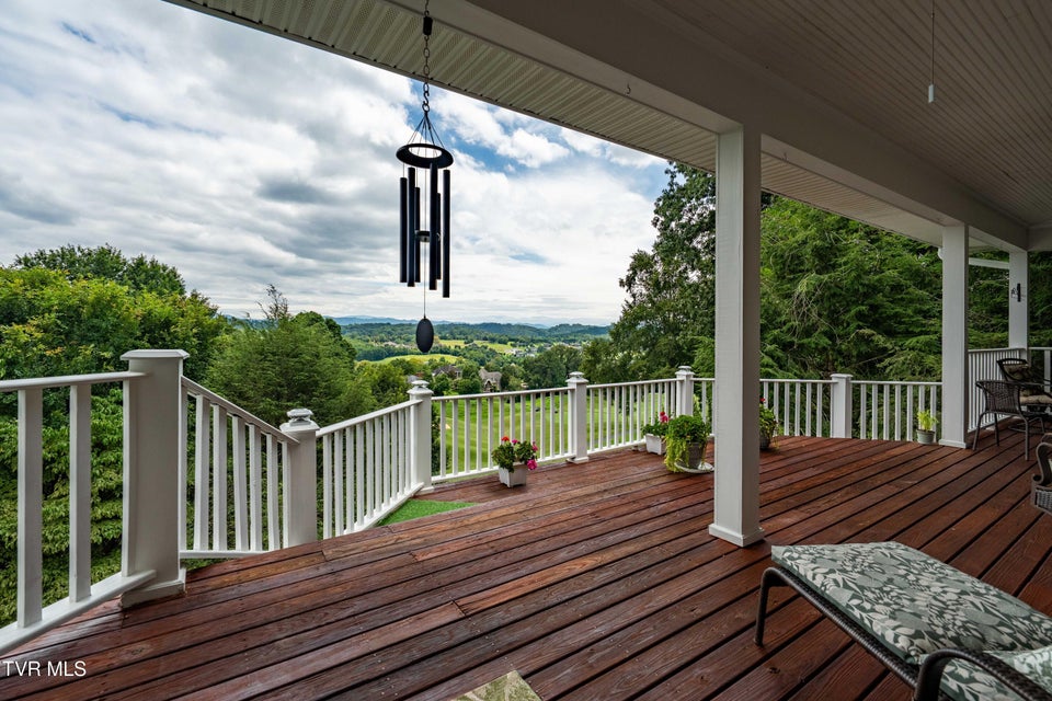 Photo #97: 105 Black Thorn Drive