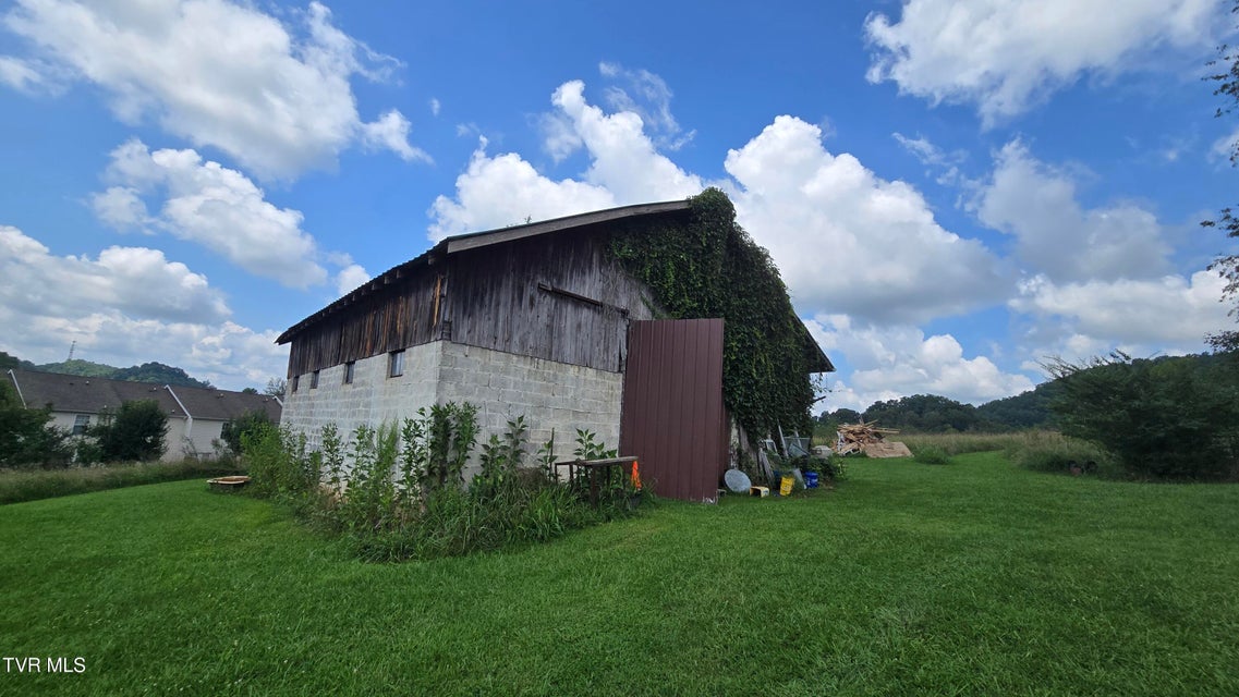 Photo #53: 2616 Volunteer Parkway