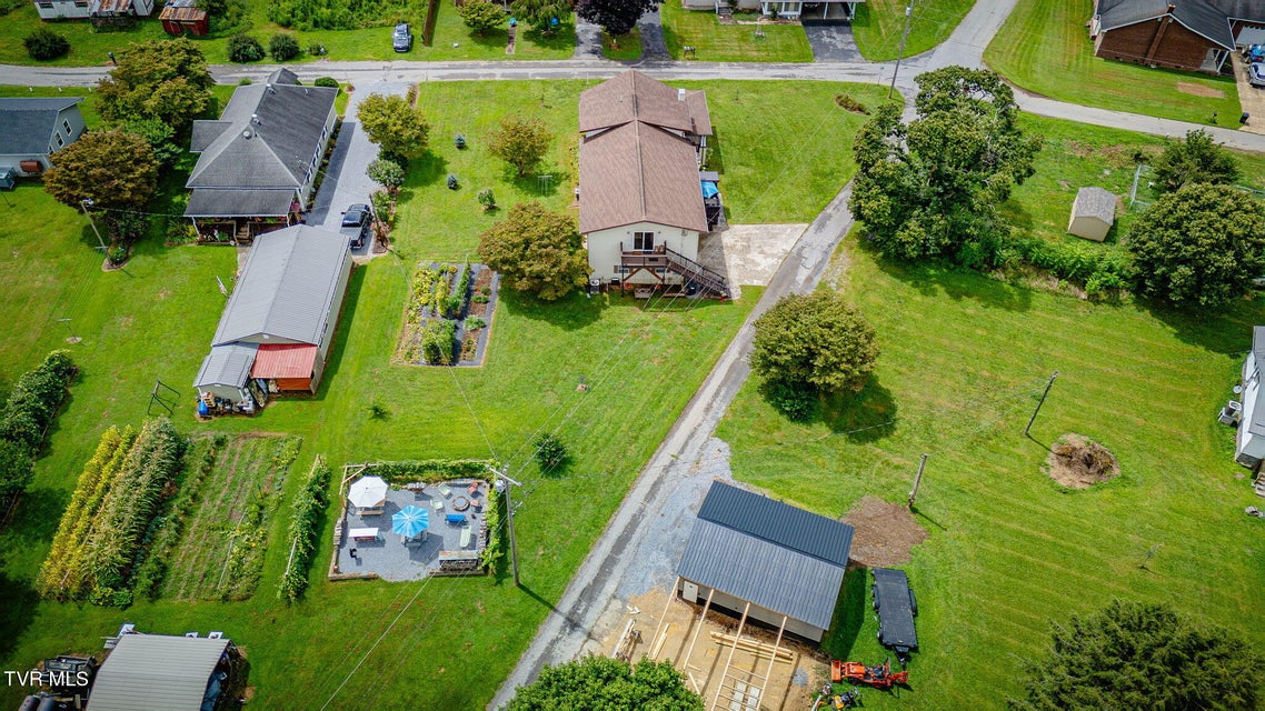 Photo #50: 205 Willow Street