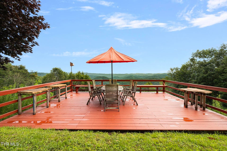 Photo #39: 264 Roanwood Road