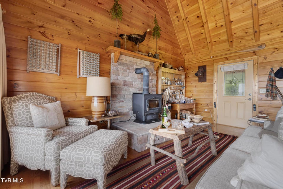 Photo #13: 264 Roanwood Road