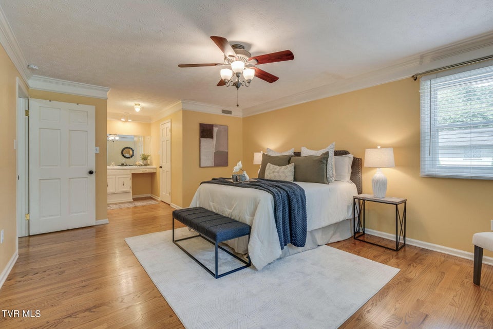Photo #20: 2104 Southcote Drive