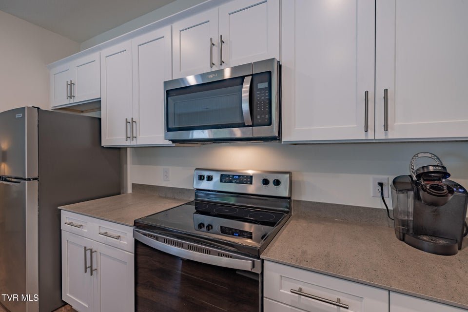 Photo #10: 1024 Saylors Place
