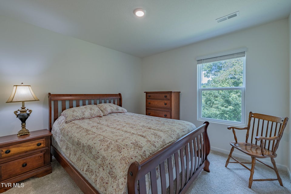 Photo #18: 1024 Saylors Place