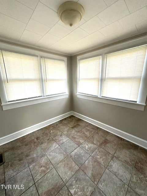 Photo #24: 210 Cottage Avenue