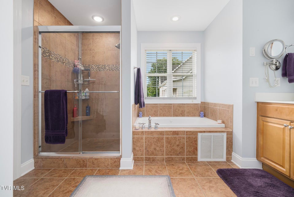 Photo #38: 220 Ridgeview Meadows Drive