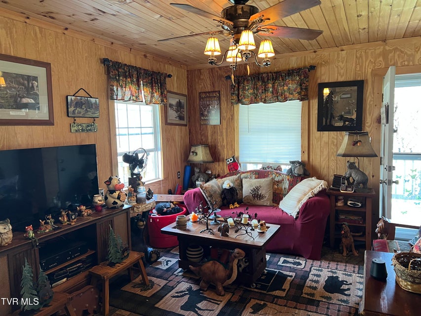 Photo #13: 14251 Nickelsville Hwy Highway