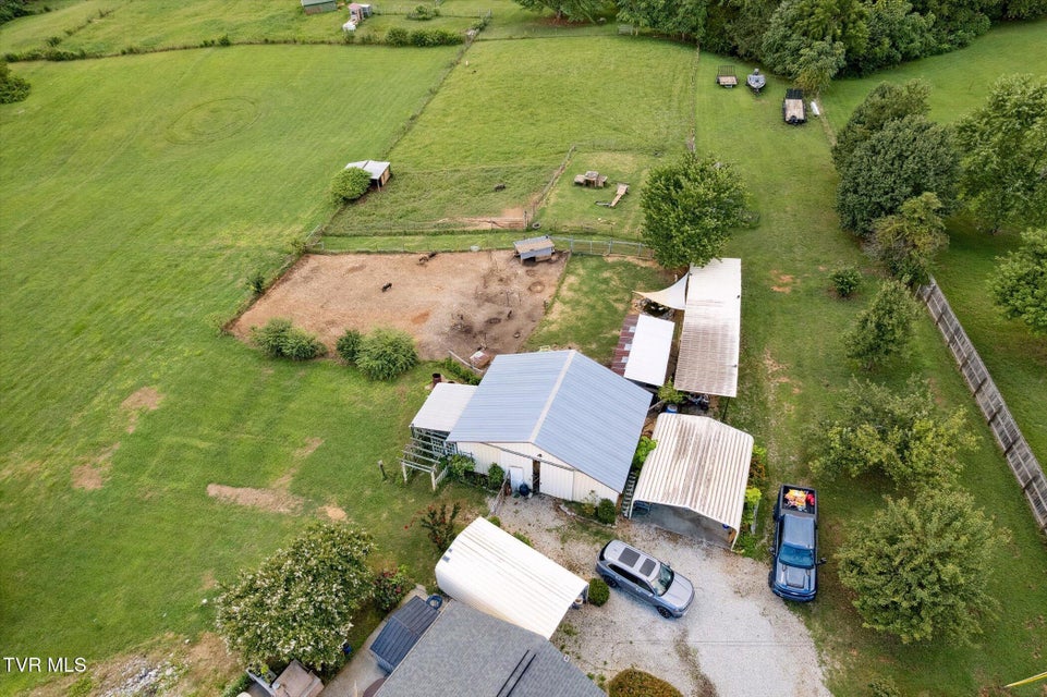 Photo #62: 7717 Greenbriar Road