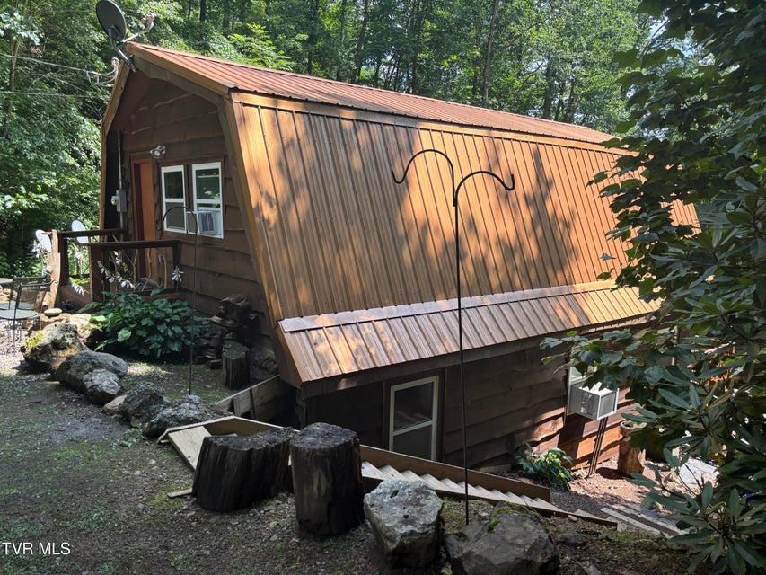 Photo #5: 100 Gate Hollow Road