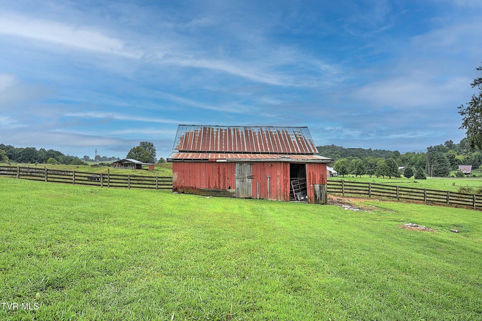 Photo #26: 18478 County Park Road