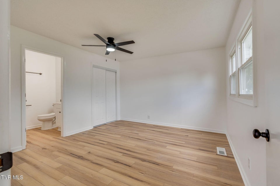 Photo #15: 321 Rockwood Street