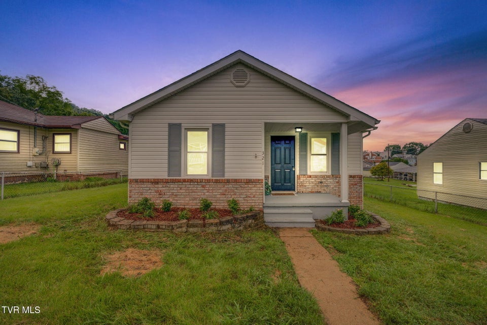 Photo #2: 321 Rockwood Street