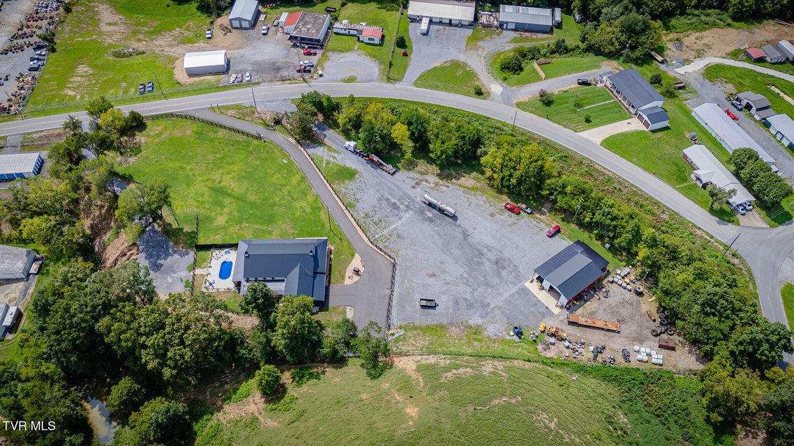Photo #64: 544 Armstrong Drive