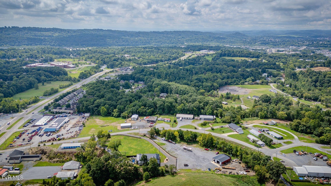 Photo #65: 544 Armstrong Drive