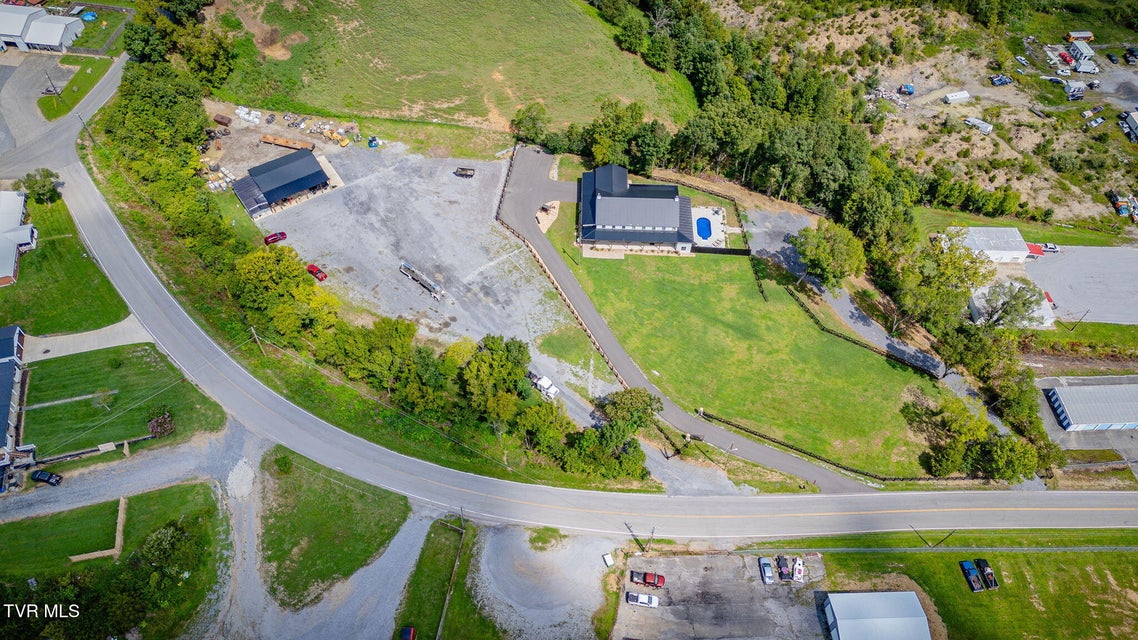Photo #67: 544 Armstrong Drive