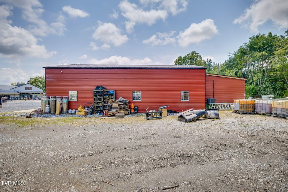 Photo #68: 544 Armstrong Drive