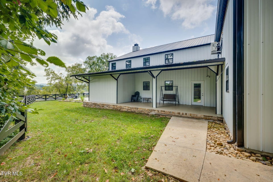 Photo #51: 544 Armstrong Drive