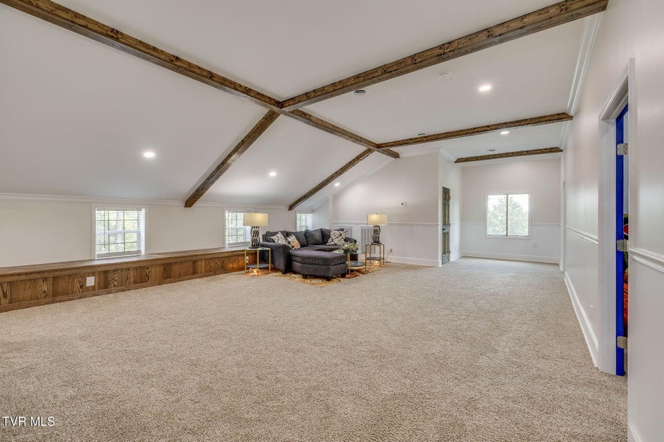 Photo #33: 544 Armstrong Drive