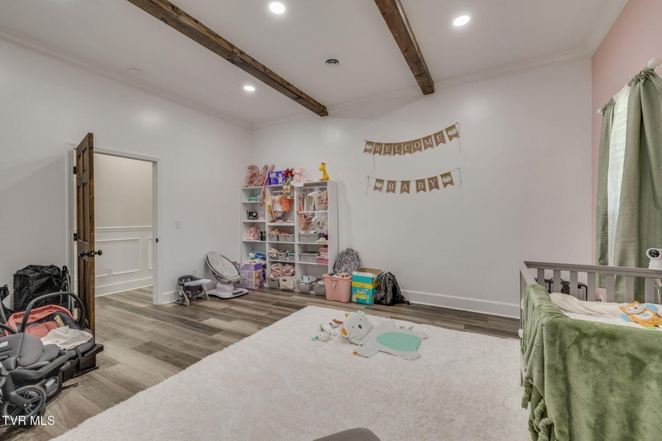 Photo #26: 544 Armstrong Drive