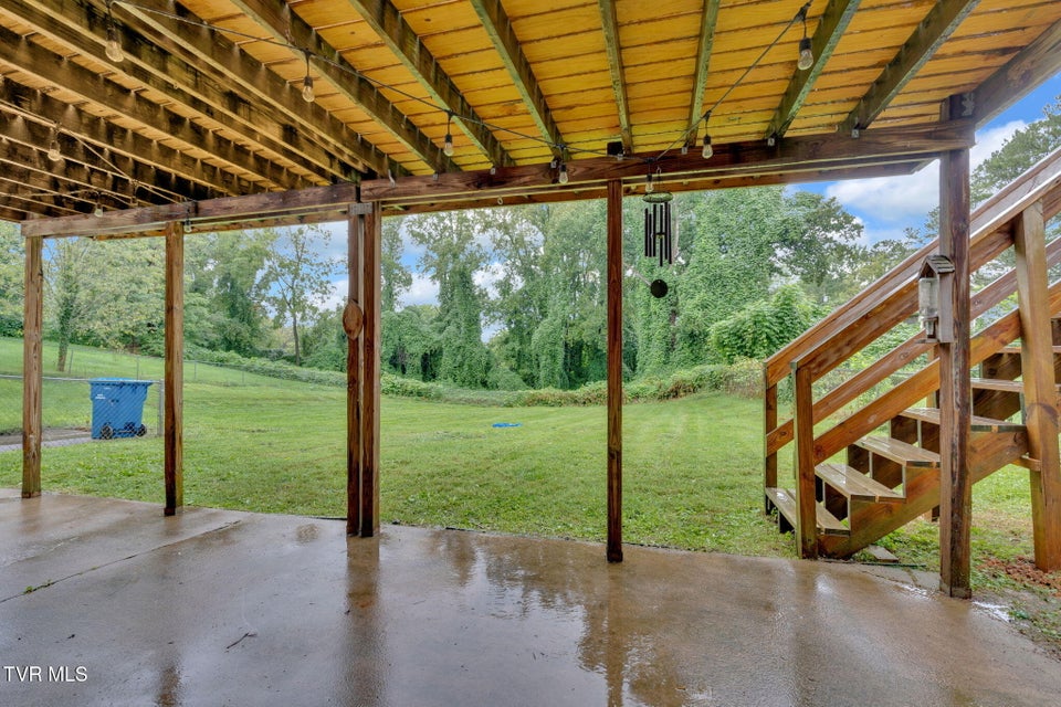 Photo #20: 213 Longview Drive