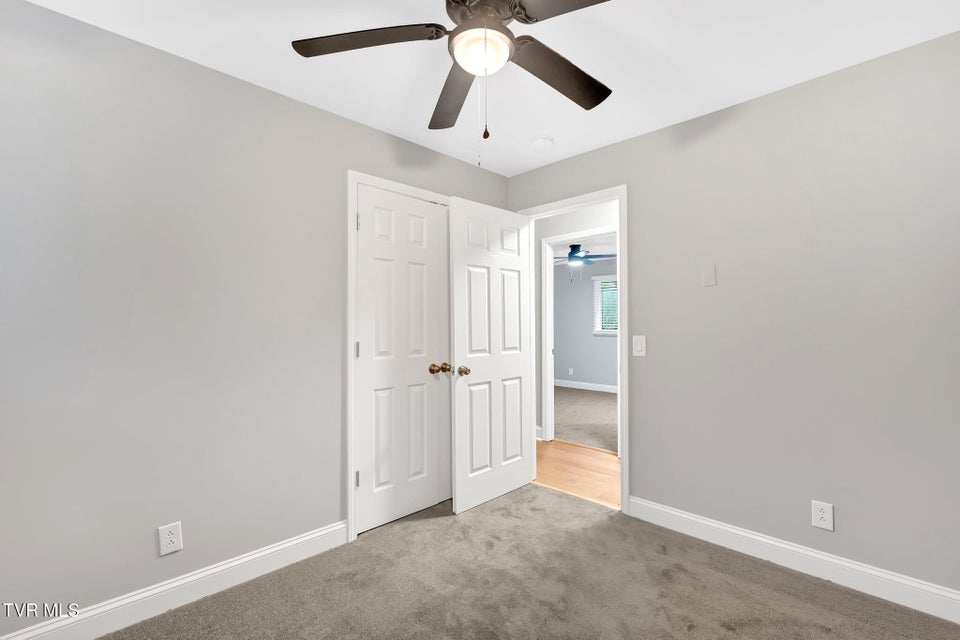 Photo #11: 213 Longview Drive