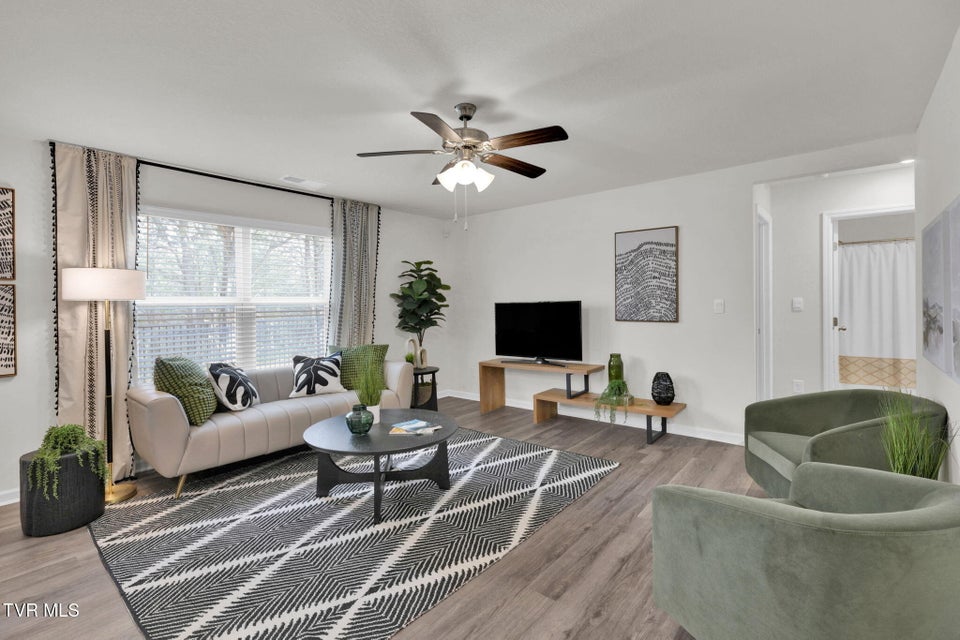 Photo #11: 678 Saint Andrews Drive