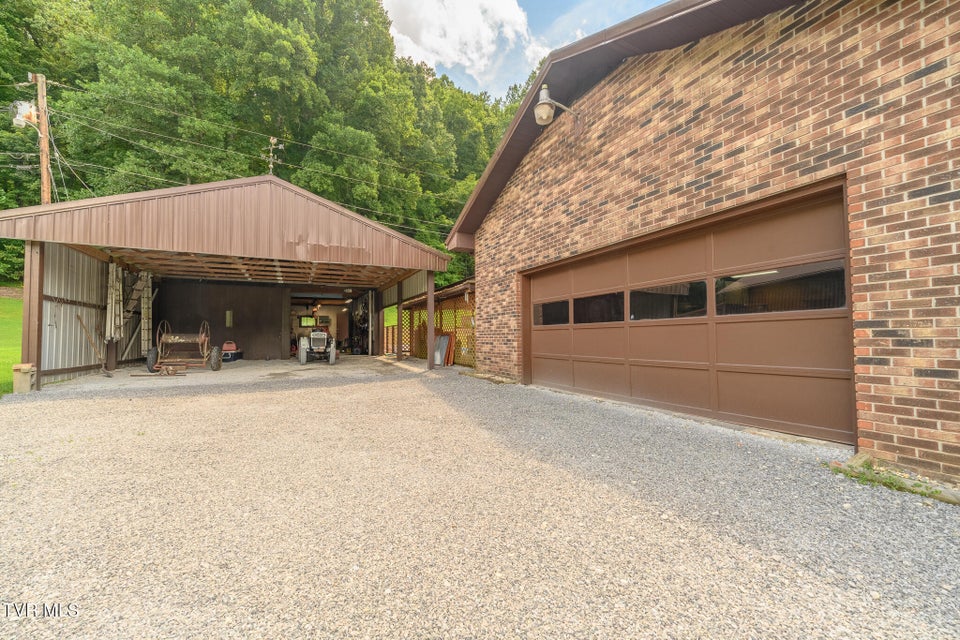 Photo #37: 1528 Irondale Road