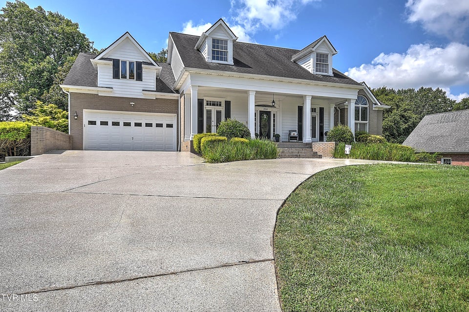 Photo #6: 208 Park Ridge Court