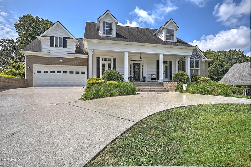 Photo #7: 208 Park Ridge Court