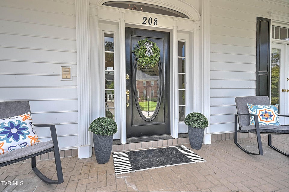 Photo #13: 208 Park Ridge Court