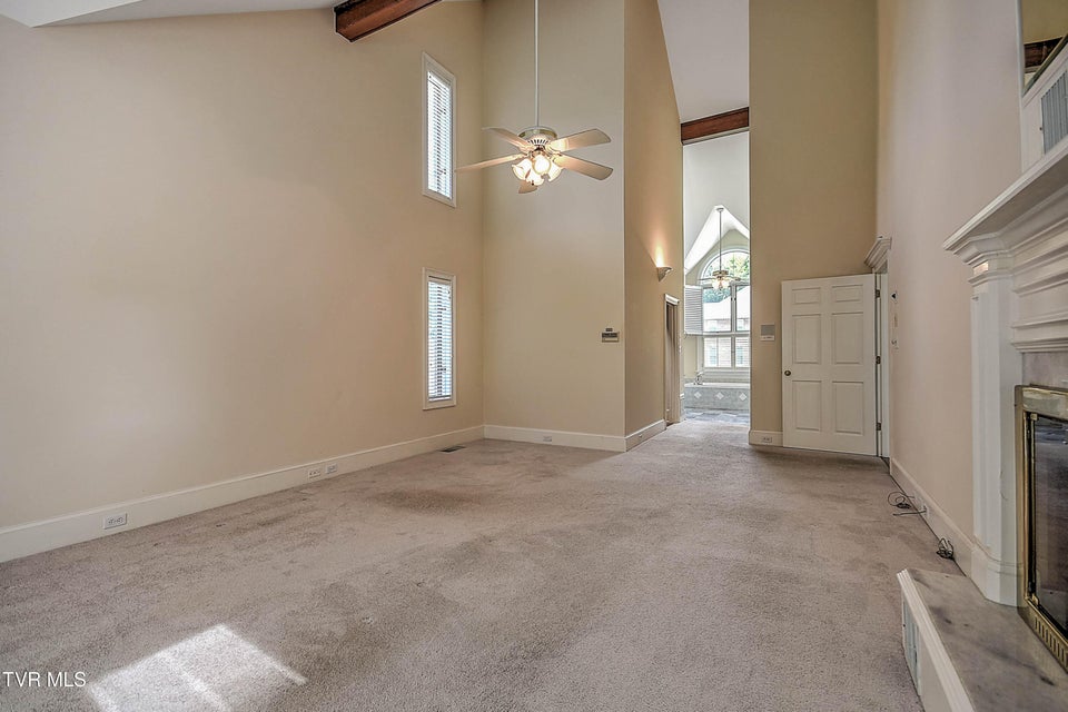 Photo #50: 208 Park Ridge Court