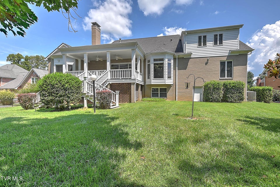 Photo #94: 208 Park Ridge Court