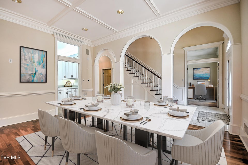 Photo #4: 208 Park Ridge Court